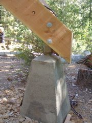 Pillar Attachment Detail